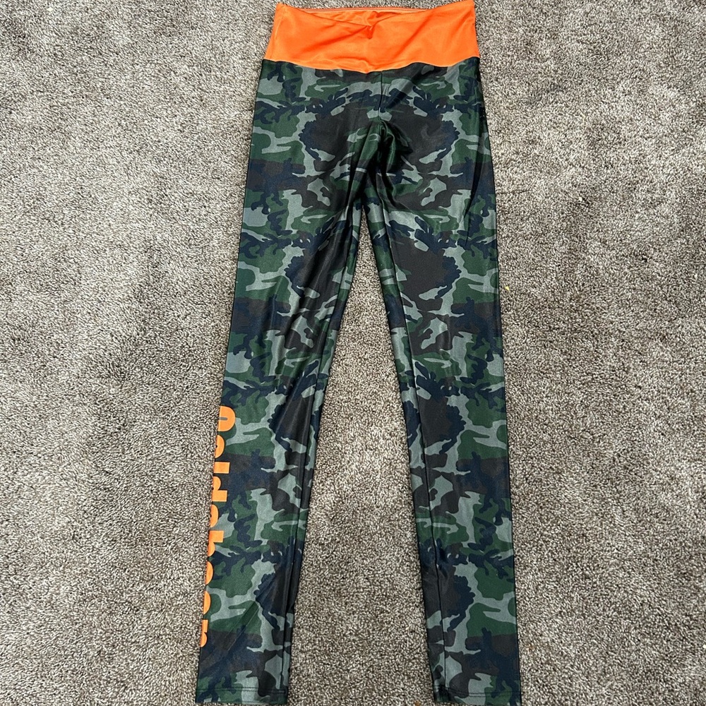 Goldsheep Camo Leggings. Small. Worn once.